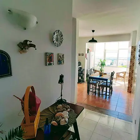 Mignon De La Ria Formosa
